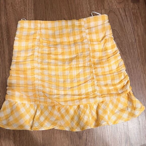 ZARA Yellow Ruched High Waist Mini Skirt size XS NWT - Picture 5 of 7